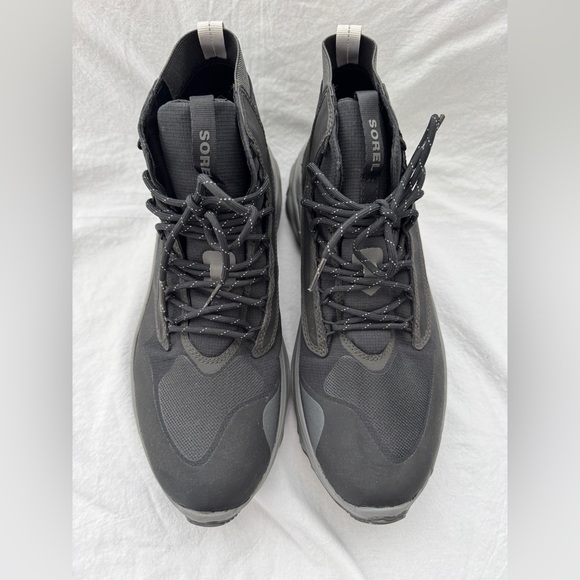 SOREL | Kinetic Mid Waterproof Shoe - Picture 5 of 9